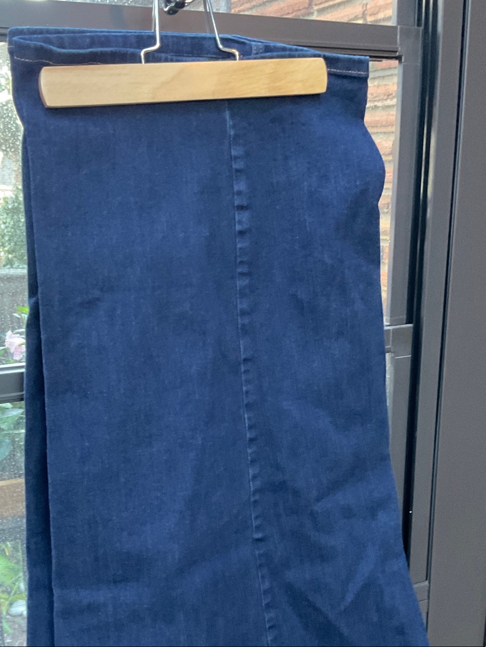 High-Rise Wide Leg petite Jeans in Deep Indigo